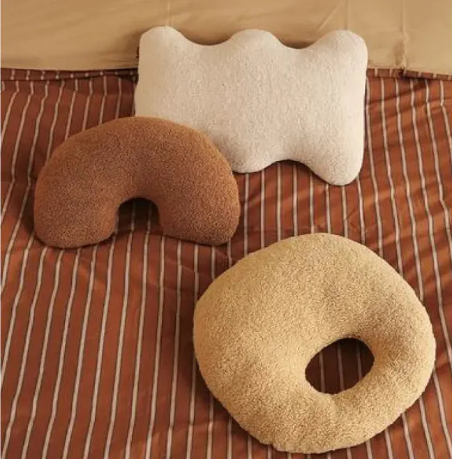 Geometric Shape Loop Velvet Soft & Comfortable Bedside Pillow/Living Room Sofa Cushion