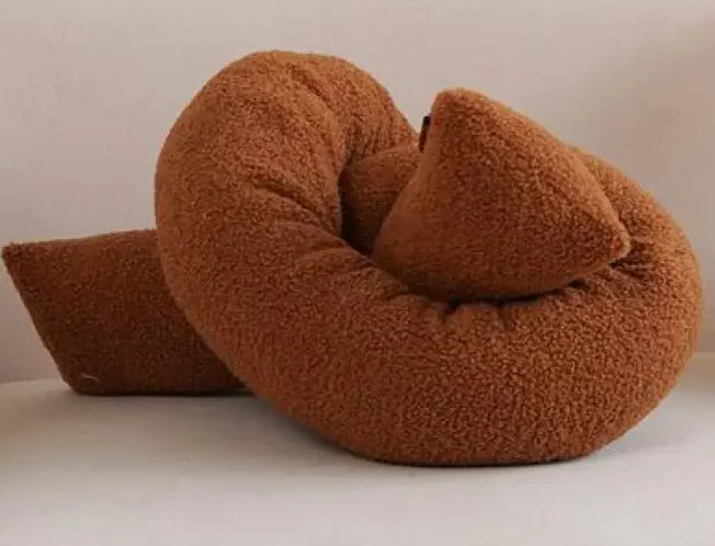 Geometric Shape Loop Velvet Soft & Comfortable Bedside Pillow/Living Room Sofa Cushion